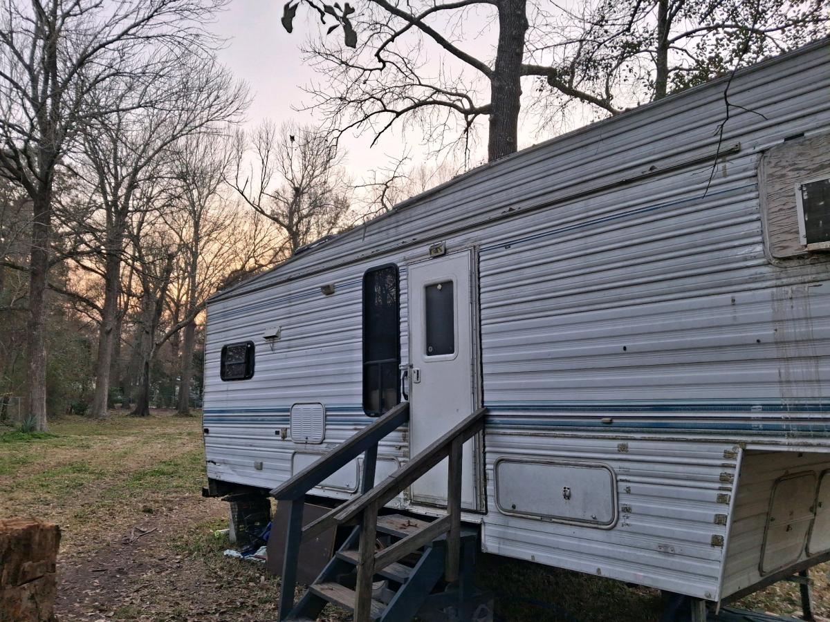 5th wheel camper - Onalaska, Texas - FleaMarketBay