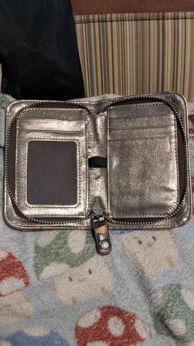 vintage wallet - Kansas City, Kansas - FleaMarketBay