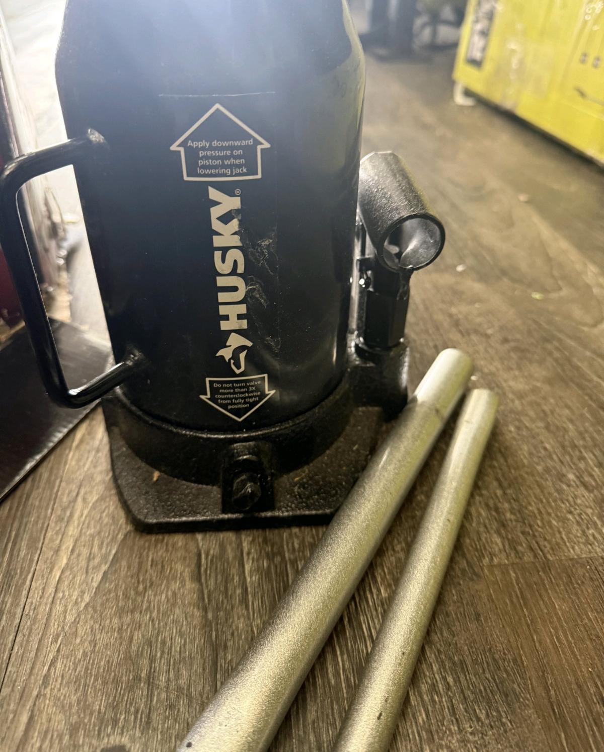 husky 20 ton bottle jack - Canton, Georgia - FleaMarketBay