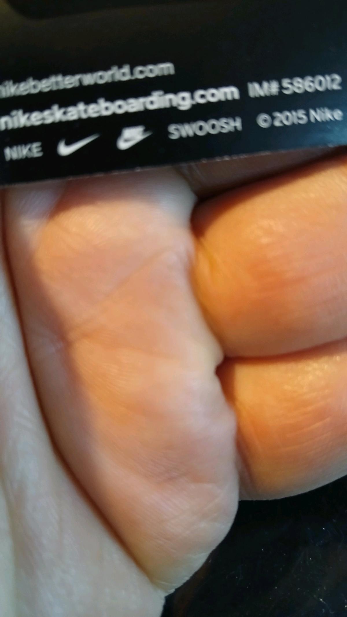 nike sb new unworn cannibis design mens cap - Pomona, California - FleaMarketBay