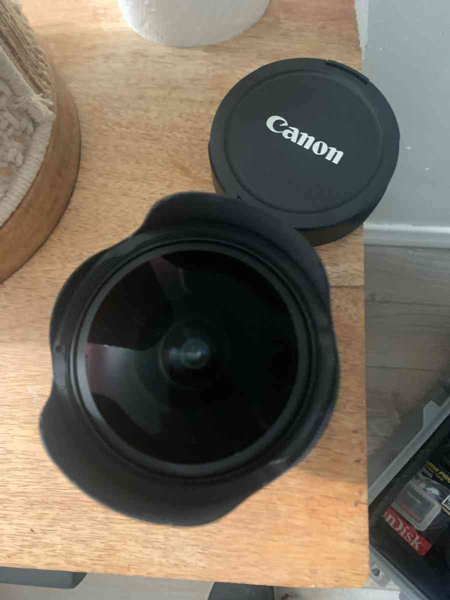 Camera Canon Fish Eye Lens - Costa Mesa, California