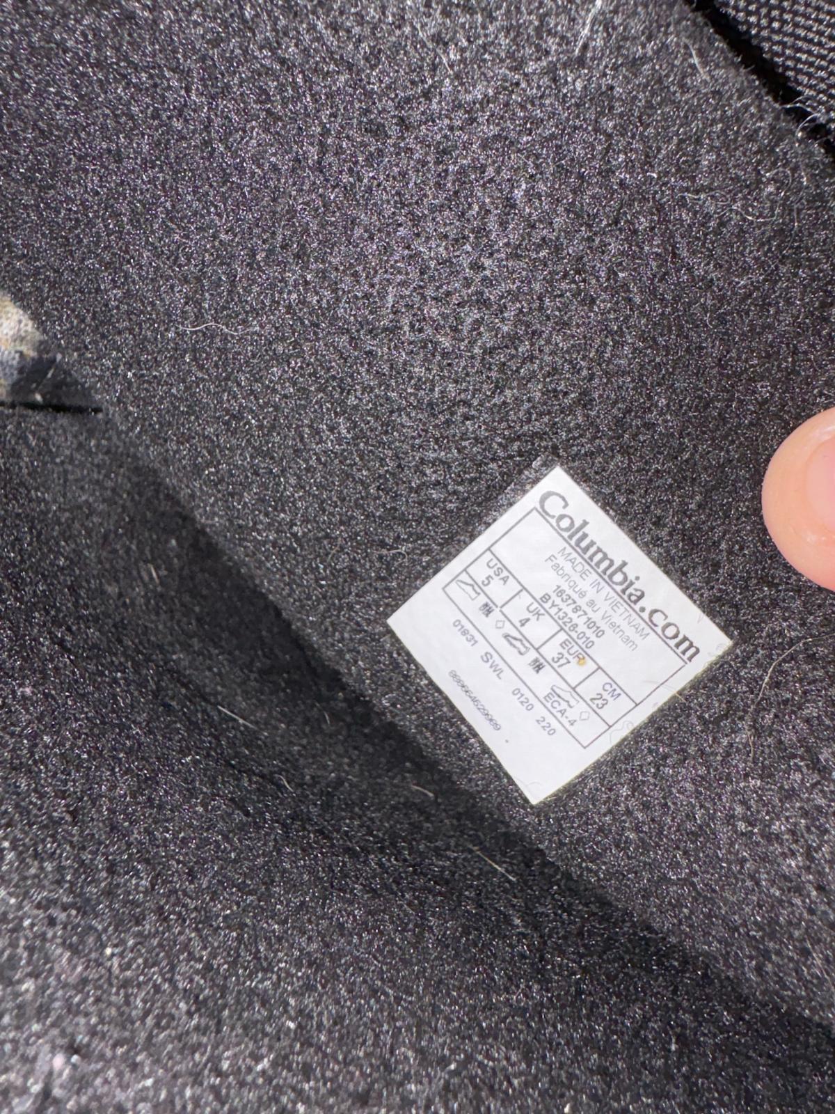 snow boots for family of 5 - Dallas, Texas - FleaMarketBay