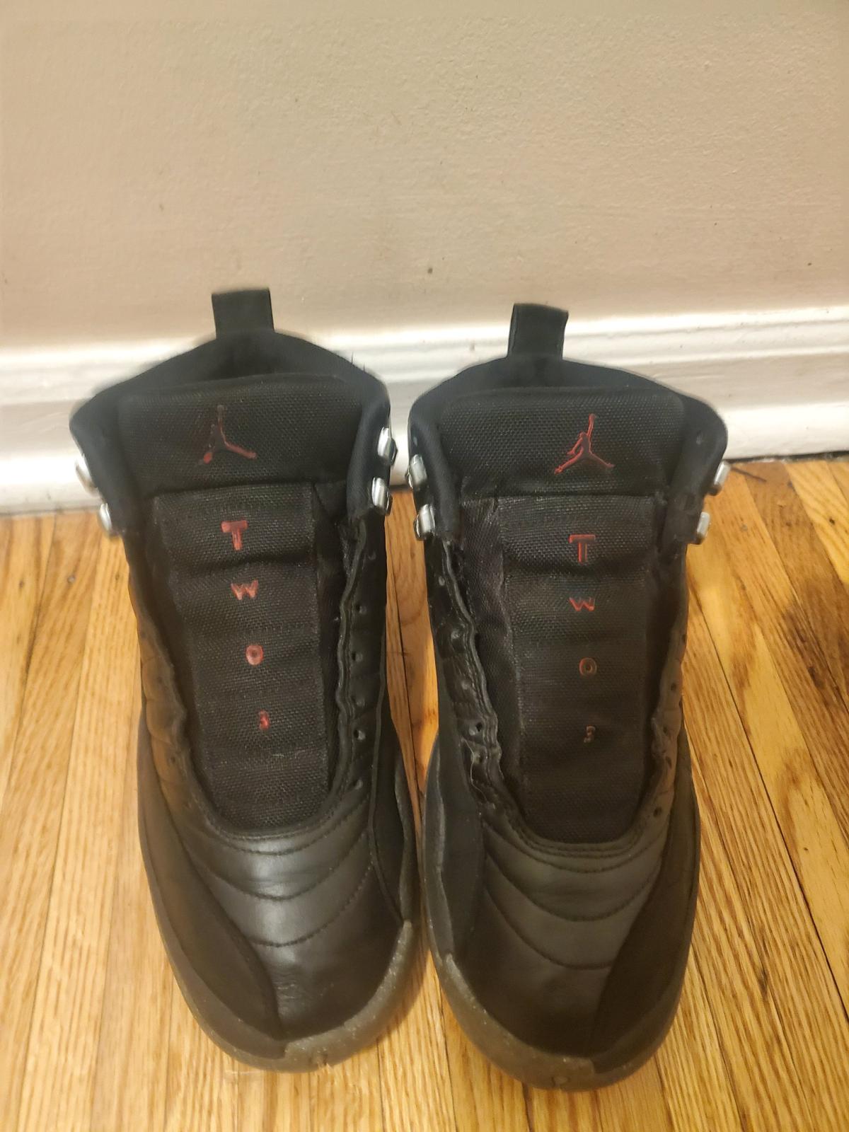 Jordan 12 Retro Untility Grind black and red - Rochester, New York