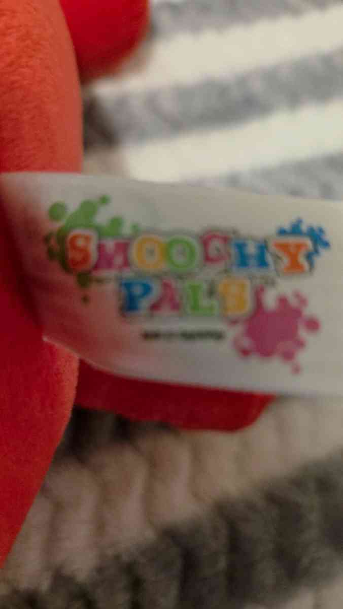 Berry Sweet Valentine Pillow New - Inglewood, California - FleaMarketBay