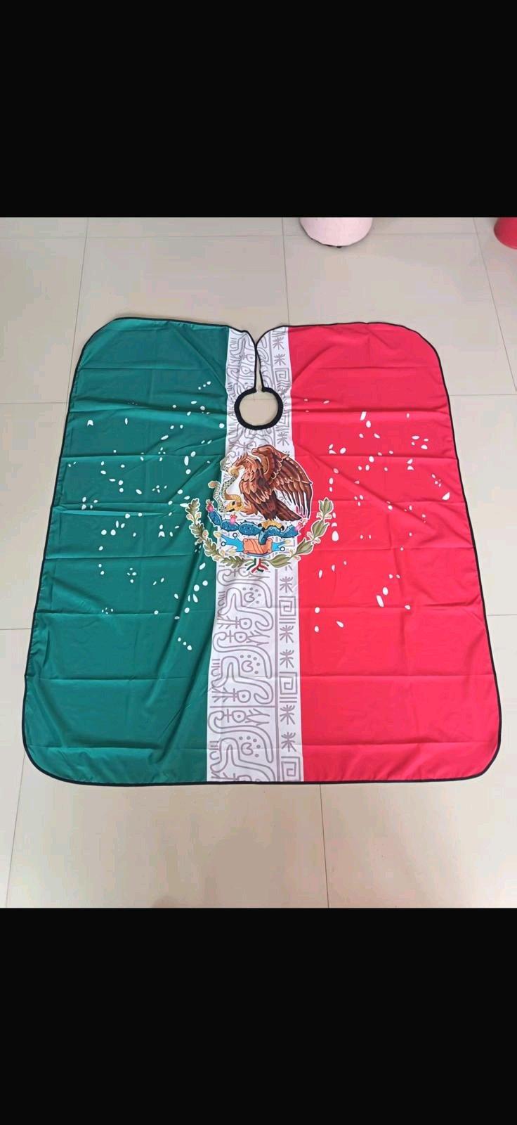 Barber capes - Deer Park, New York - FleaMarketBay