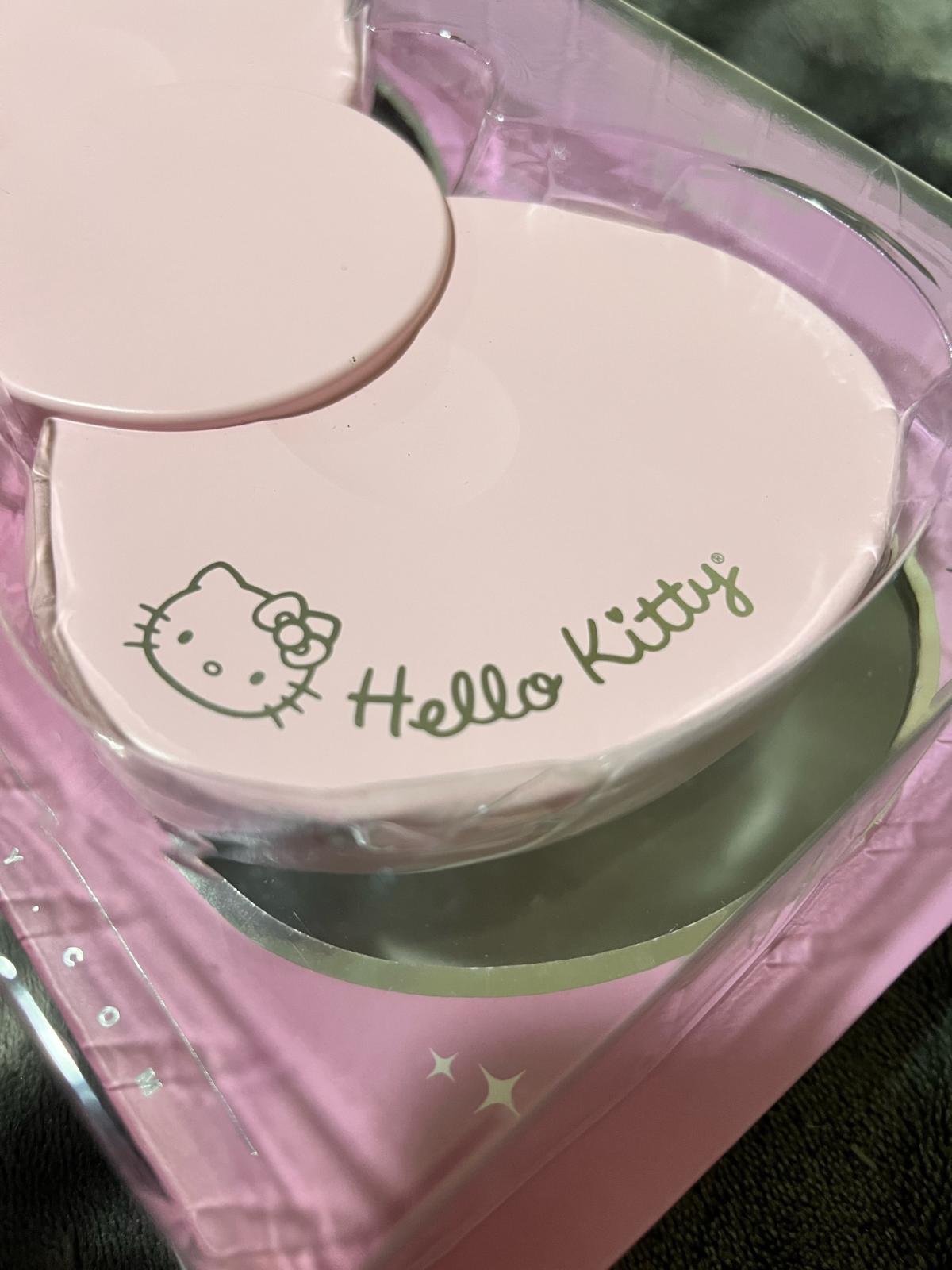 hello kitty led bow mirror - Sacramento, California - FleaMarketBay