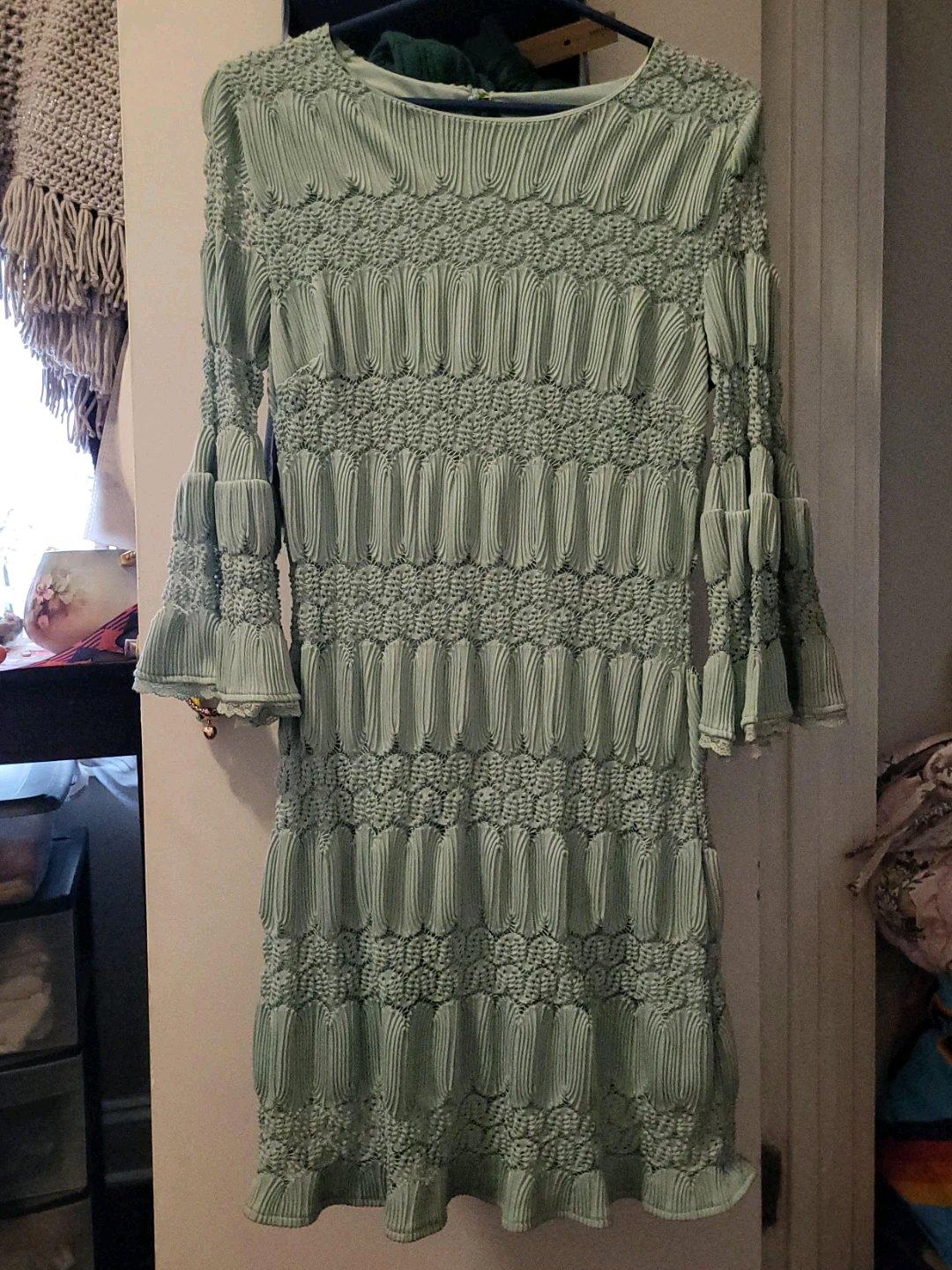 Womans dress - Chicago, Illinois - FleaMarketBay