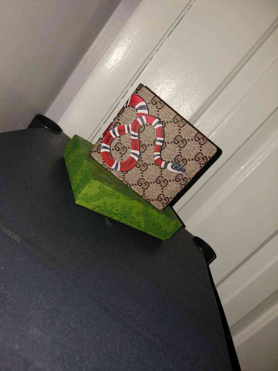 Brown And Tan Wallet - Coconut Creek, Florida - FleaMarketBay