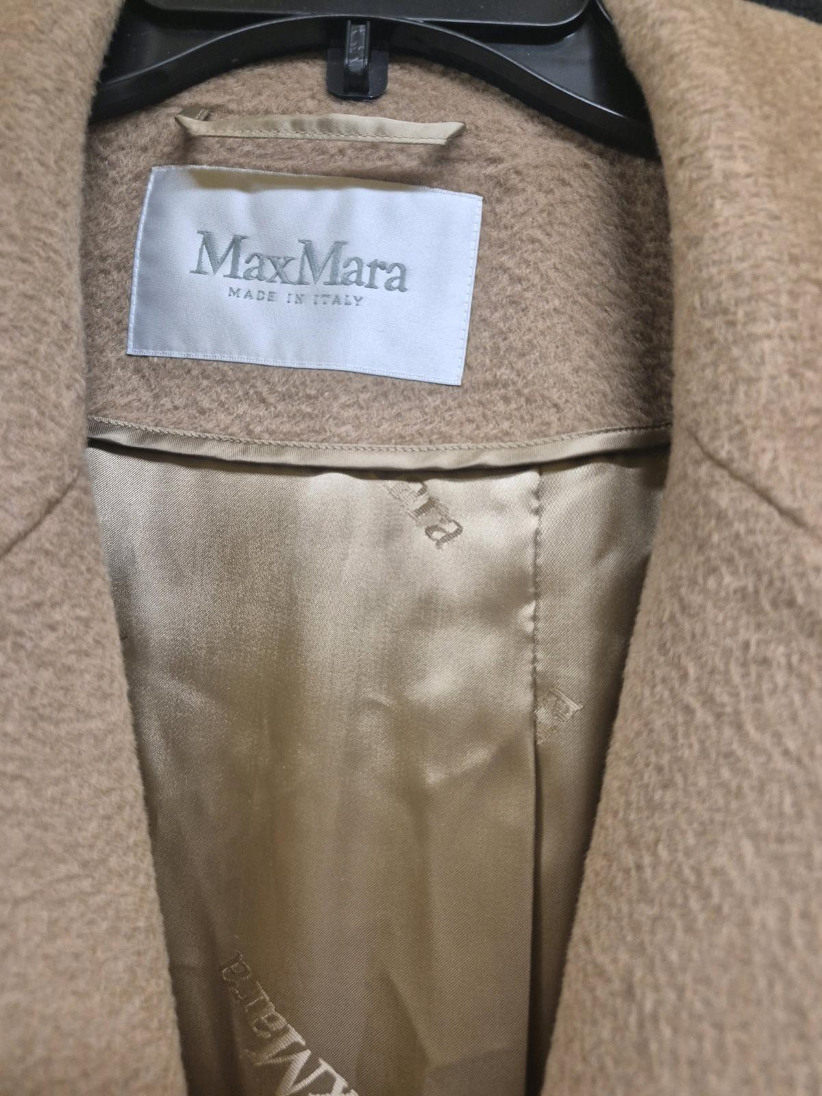 max mara manuela trench coat size 16 - Bowie, Maryland - FleaMarketBay