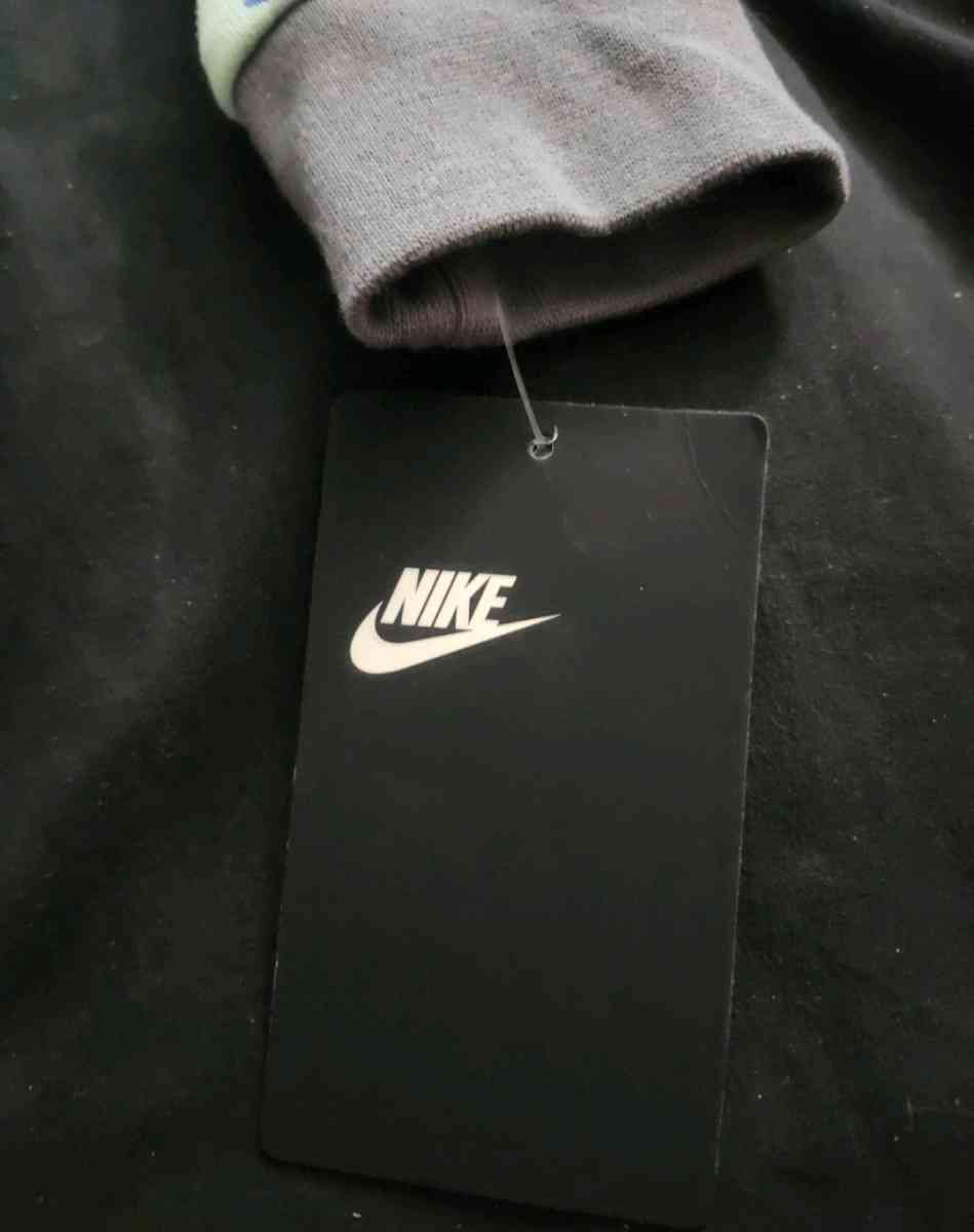 Nike Zip Uo Hoodie - Denver, Colorado - FleaMarketBay
