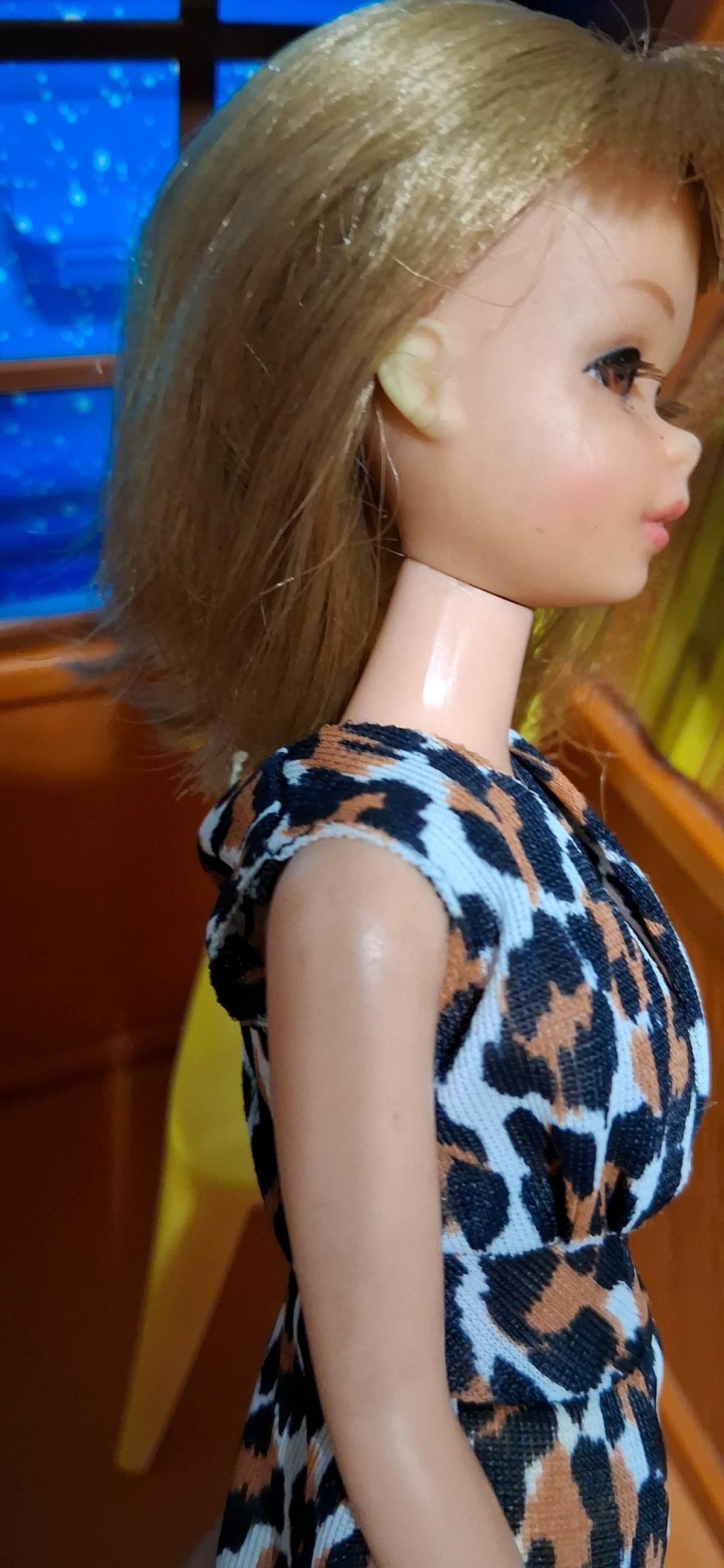 VINTAGE 1960S FRANCIE BARBIE DOLL BEND LEG ROOTED LASHES - Turlock, California - FleaMarketBay