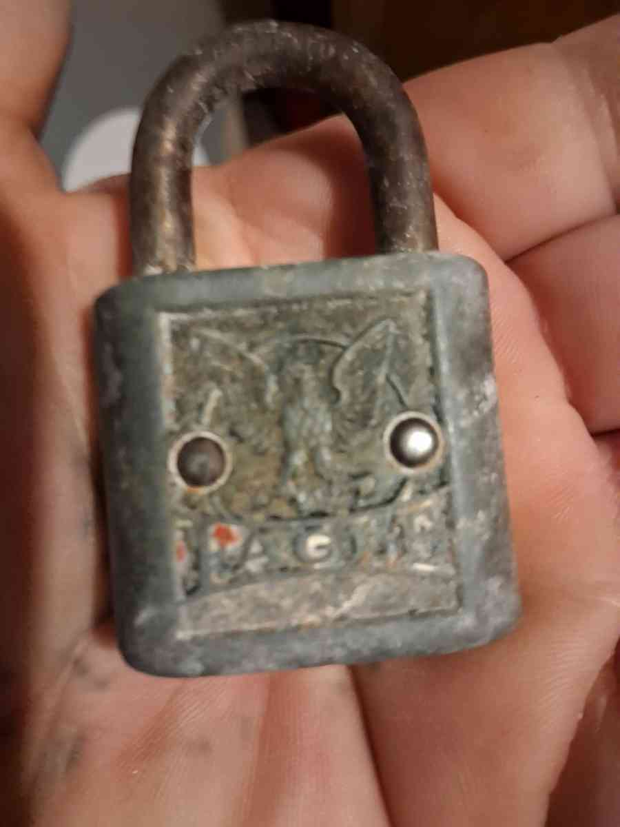 lock eagle brand 1930s