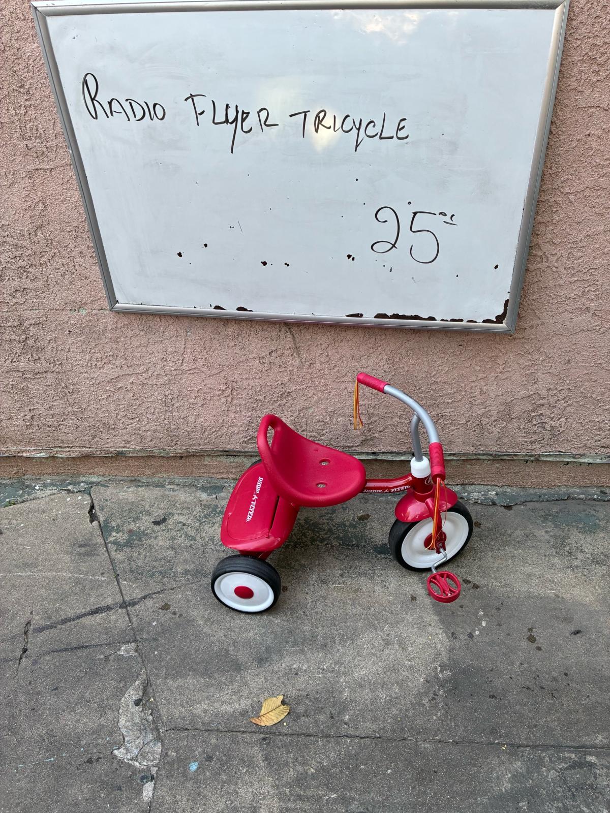 Radio Flyer tricycle - Maywood, California - FleaMarketBay