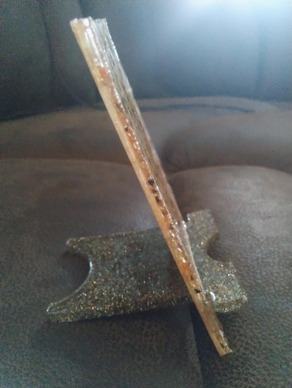 Handcrafted and personalized Phone stand - Girard, Pennsylvania - FleaMarketBay