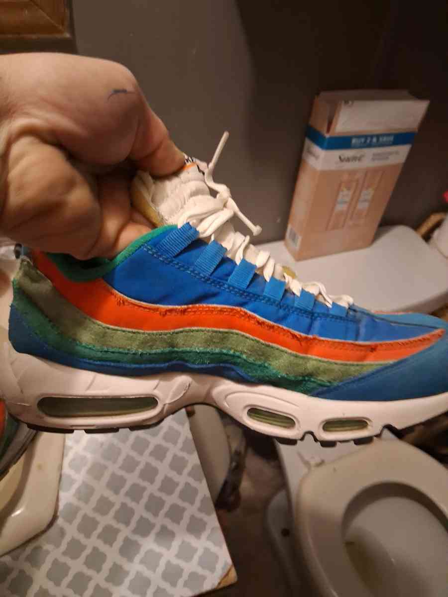 airmax 95 se light - Laurens, South Carolina - FleaMarketBay