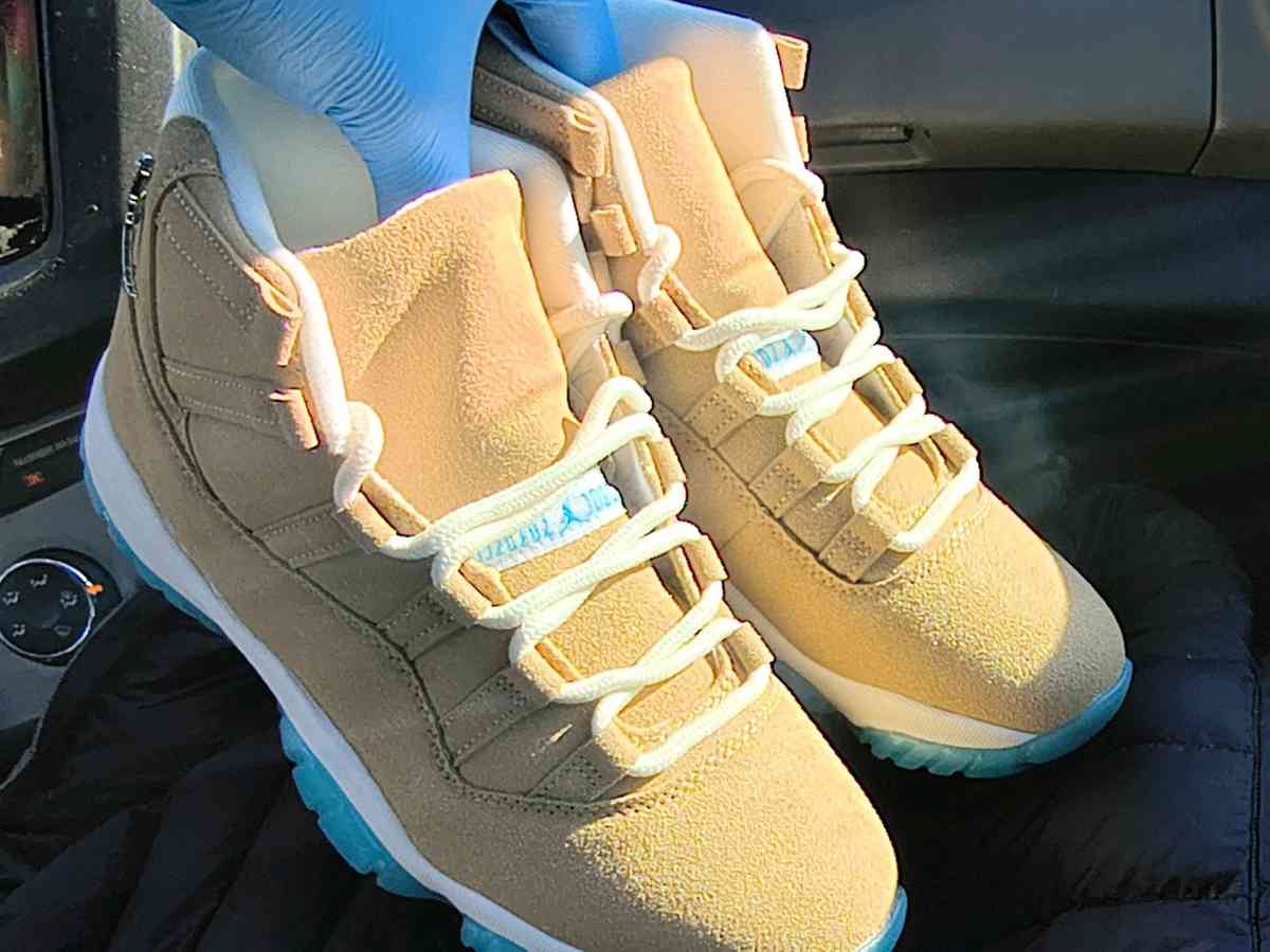 JORDAN 11 HTOWN - Kenner, Louisiana - FleaMarketBay