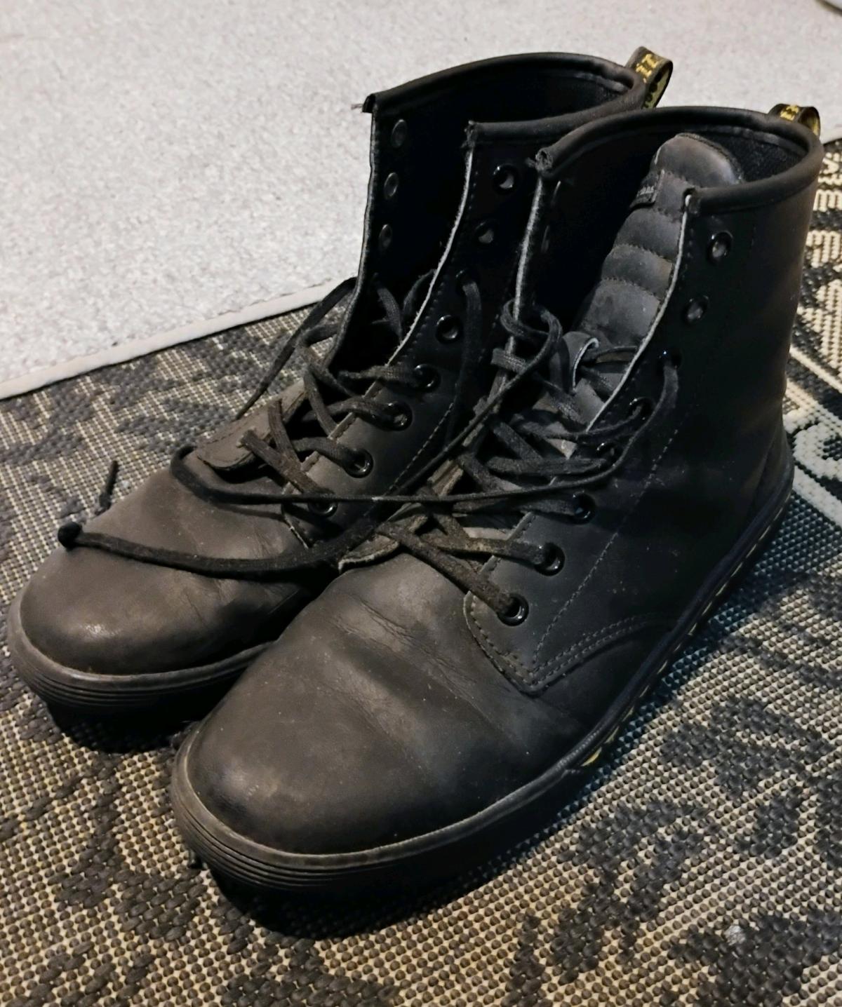 Womens Black Dr Martens - Des Plaines, Illinois