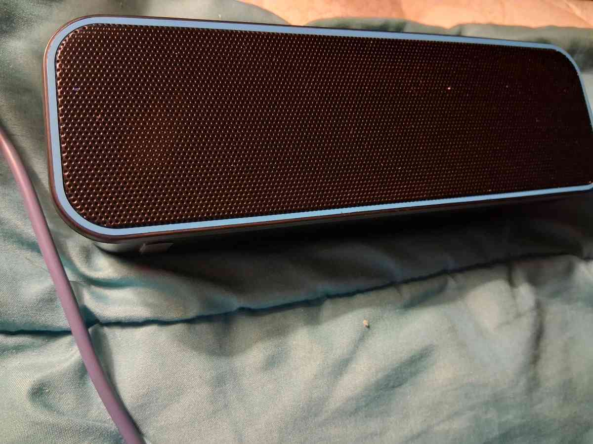 Bluetooth speaker - Rosenberg, Texas