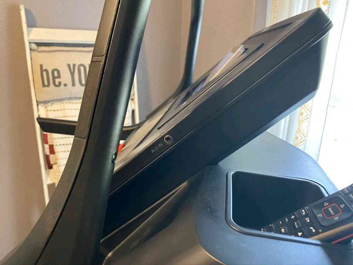 Treadmill - Dallas, Texas - FleaMarketBay