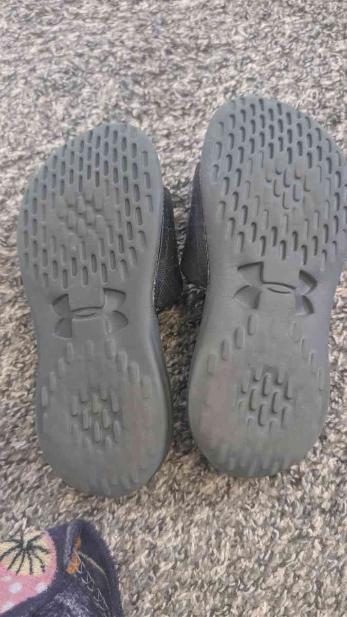 boys sandals - Kansas City, Kansas - FleaMarketBay