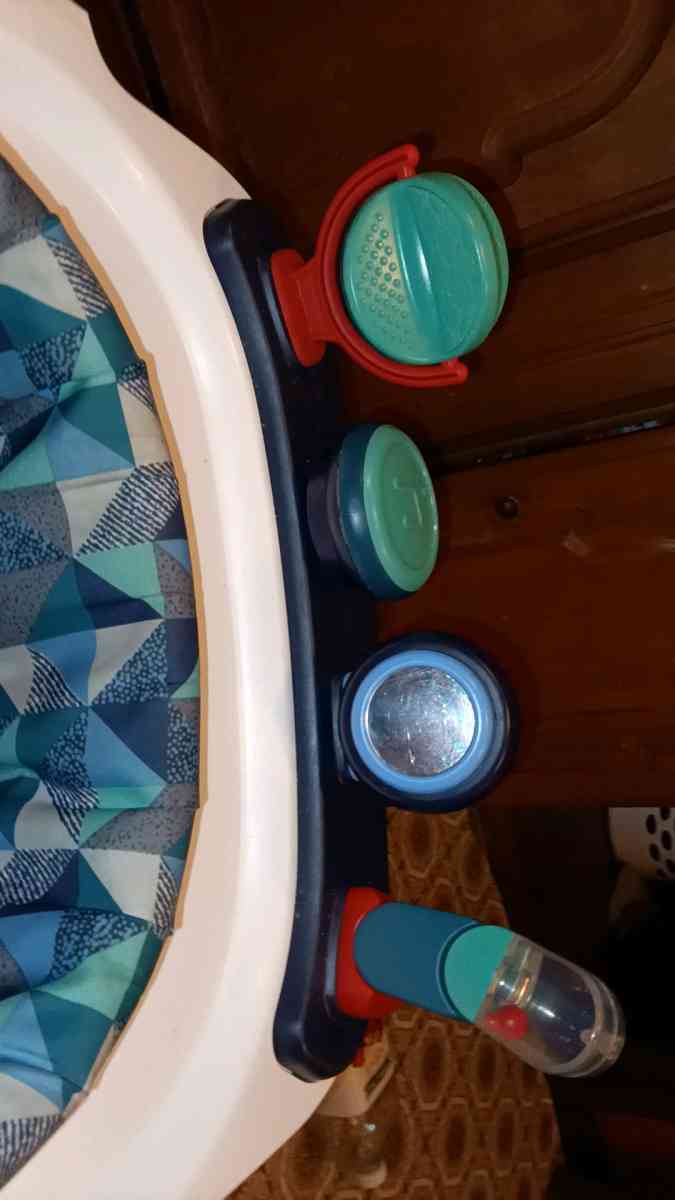 Walker - Girard, Pennsylvania - FleaMarketBay