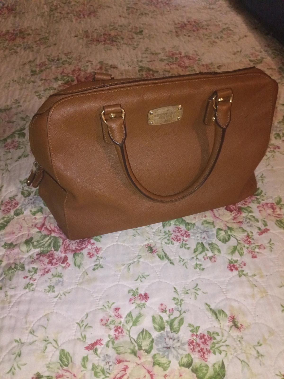 michael kors bag - Houston, Texas - FleaMarketBay