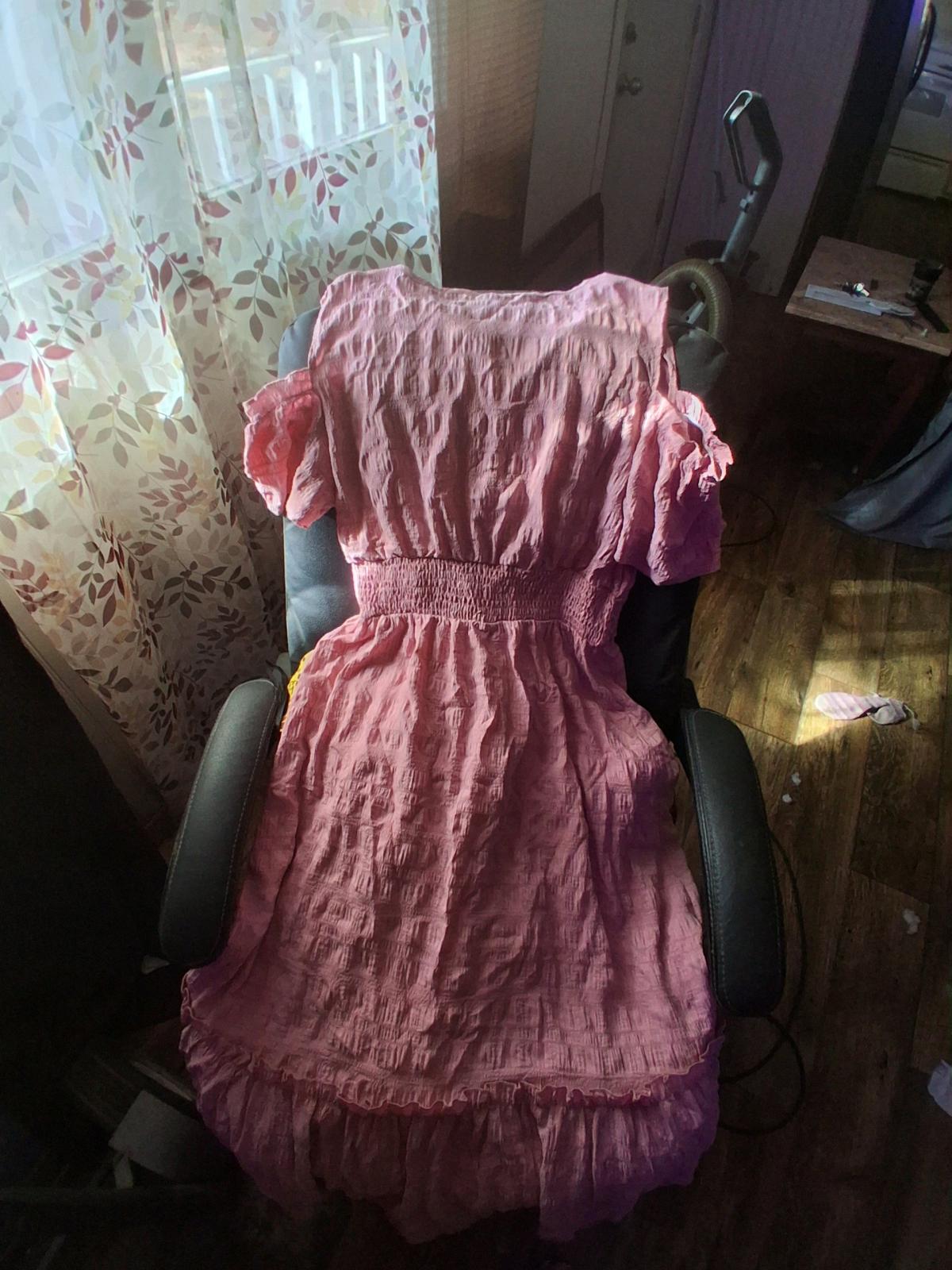 off the shoulder long pink dress - Middlesex, North Carolina - FleaMarketBay