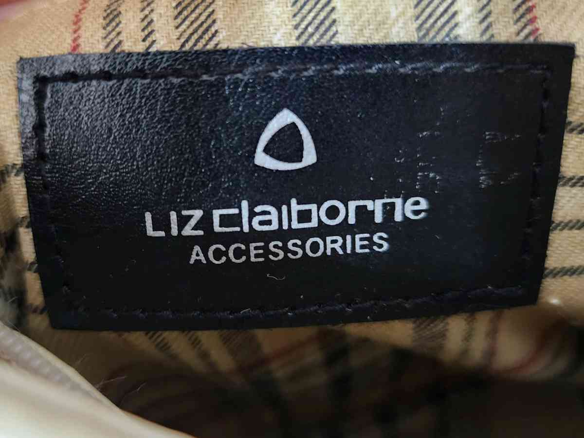 Vintage Liz Claiborne Beige Faux Leather Woven Handbag - Lake Forest, California - FleaMarketBay
