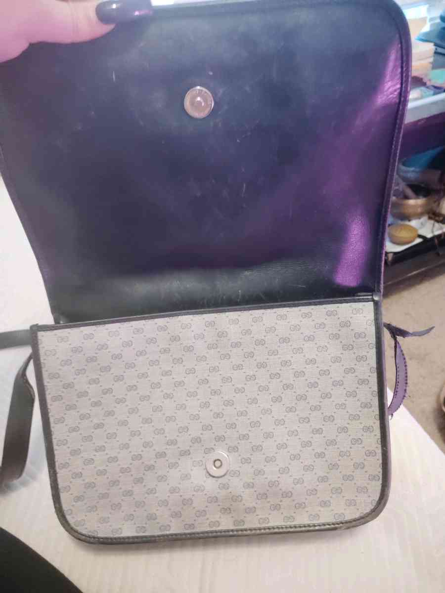 Gucci bag - Omaha, Nebraska - FleaMarketBay