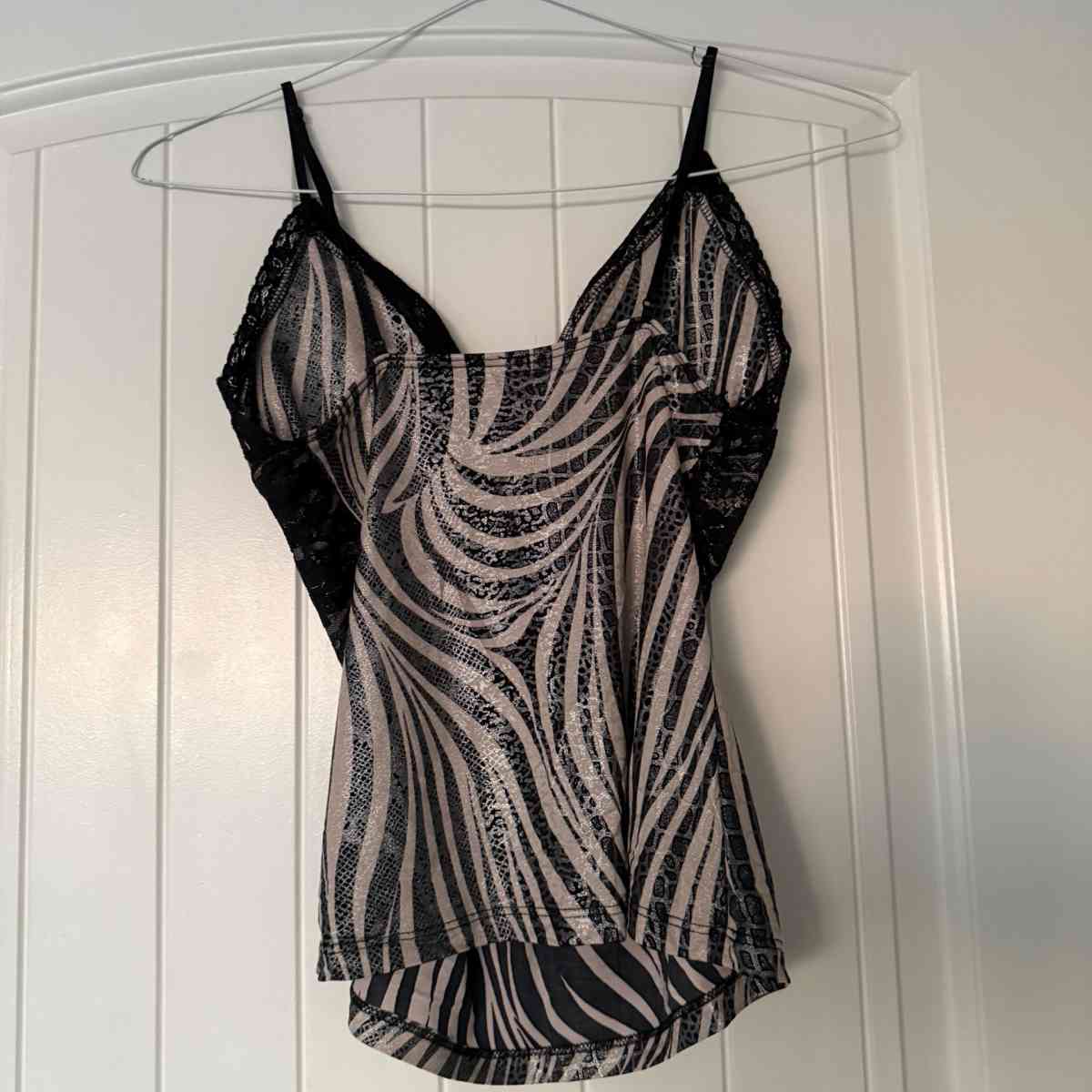 Animal Print Black Lace Tank with BuiltIn Padding S - Los Angeles, California - FleaMarketBay
