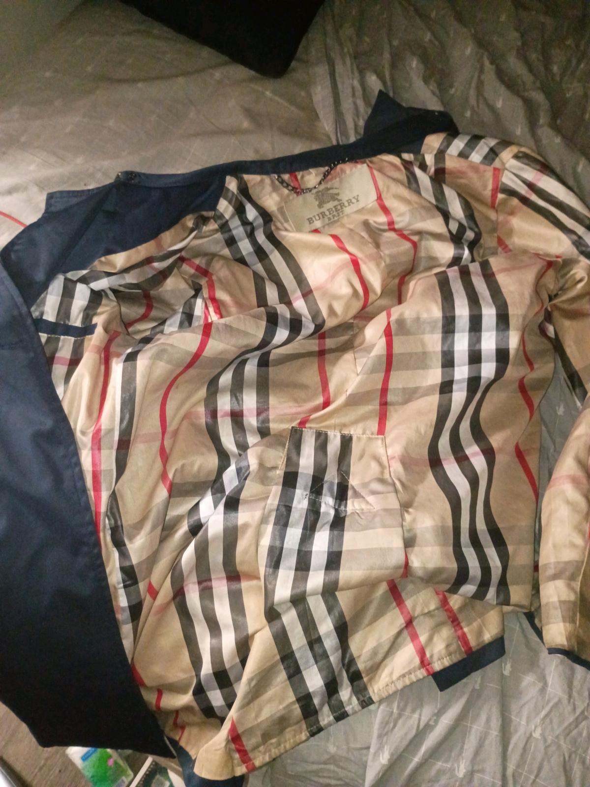 burberry - Atlanta, Georgia - FleaMarketBay