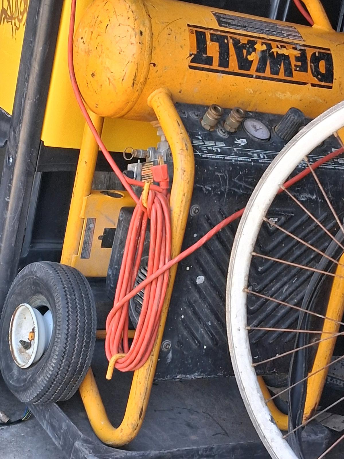 dewalt air compressor - Abilene, Texas