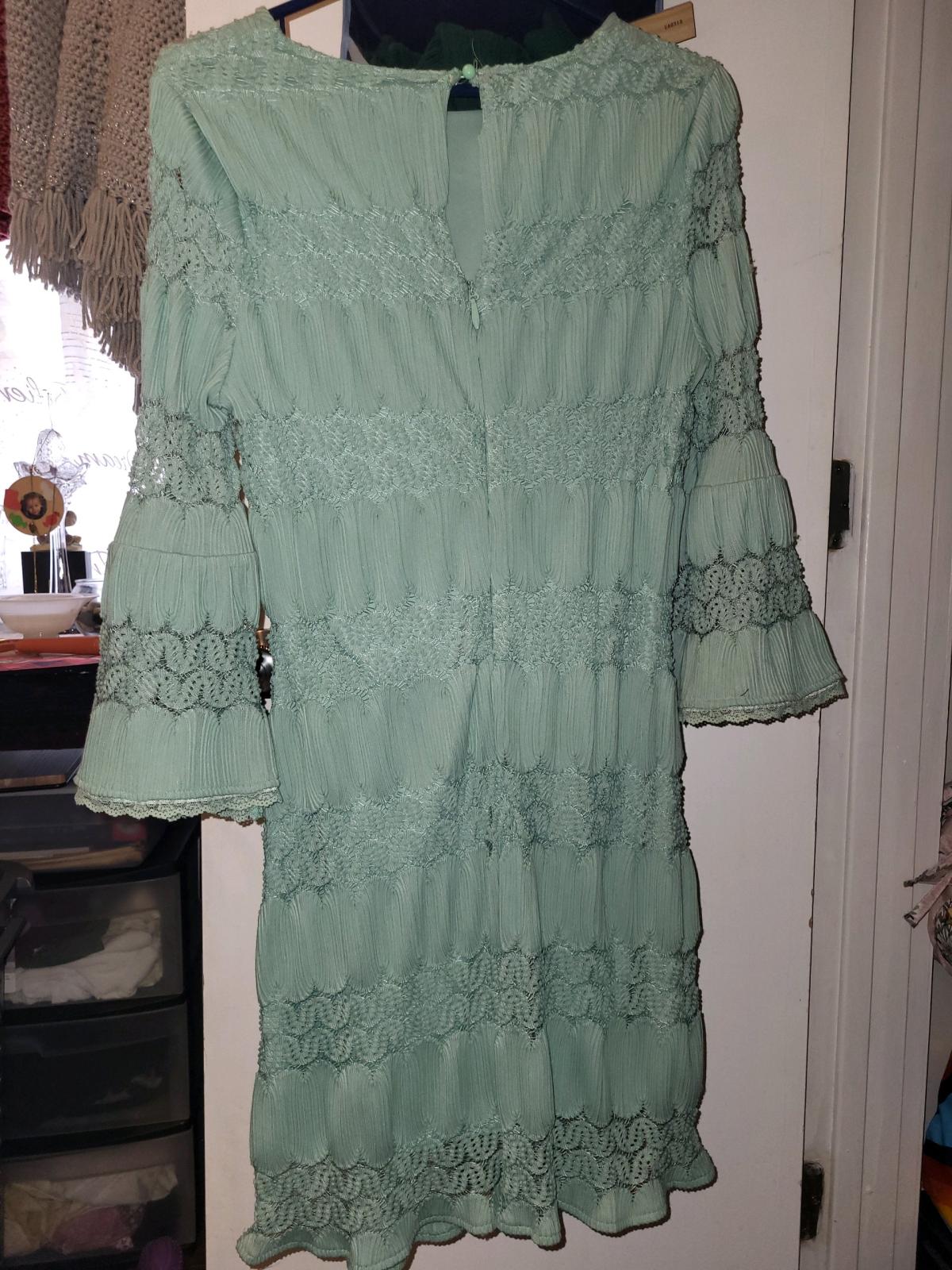 Womans dress - Chicago, Illinois