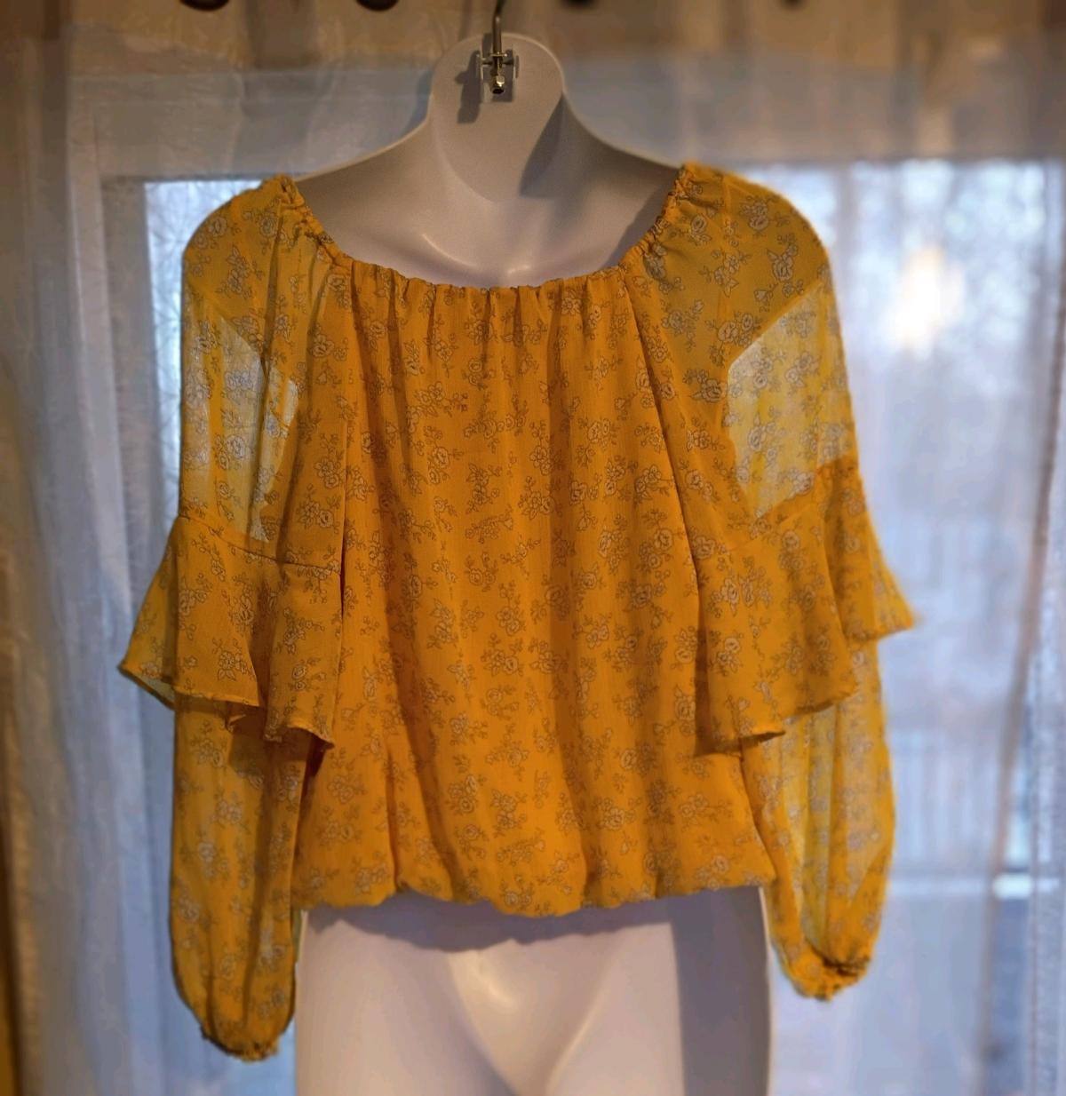 blusa de mujer - Fredericksburg, Virginia - FleaMarketBay