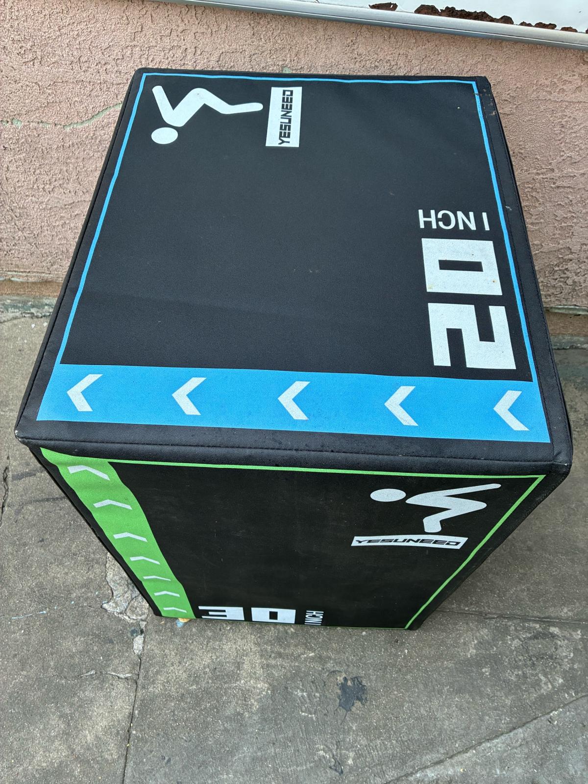 Yesuneed soft - Maywood, California