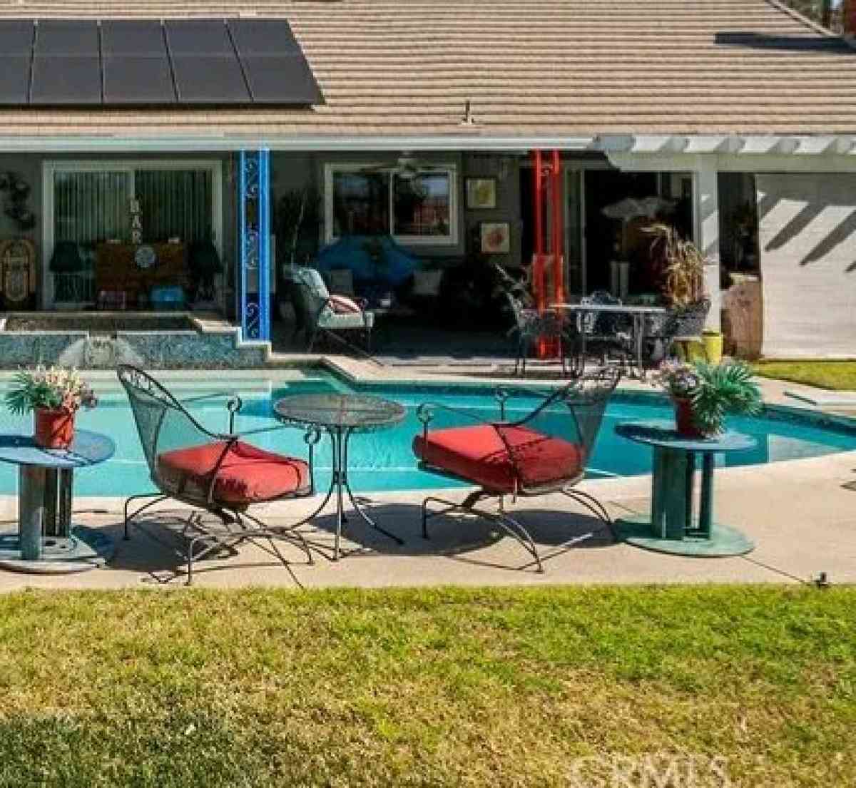 Estate Sale 2 - Moreno Valley, California