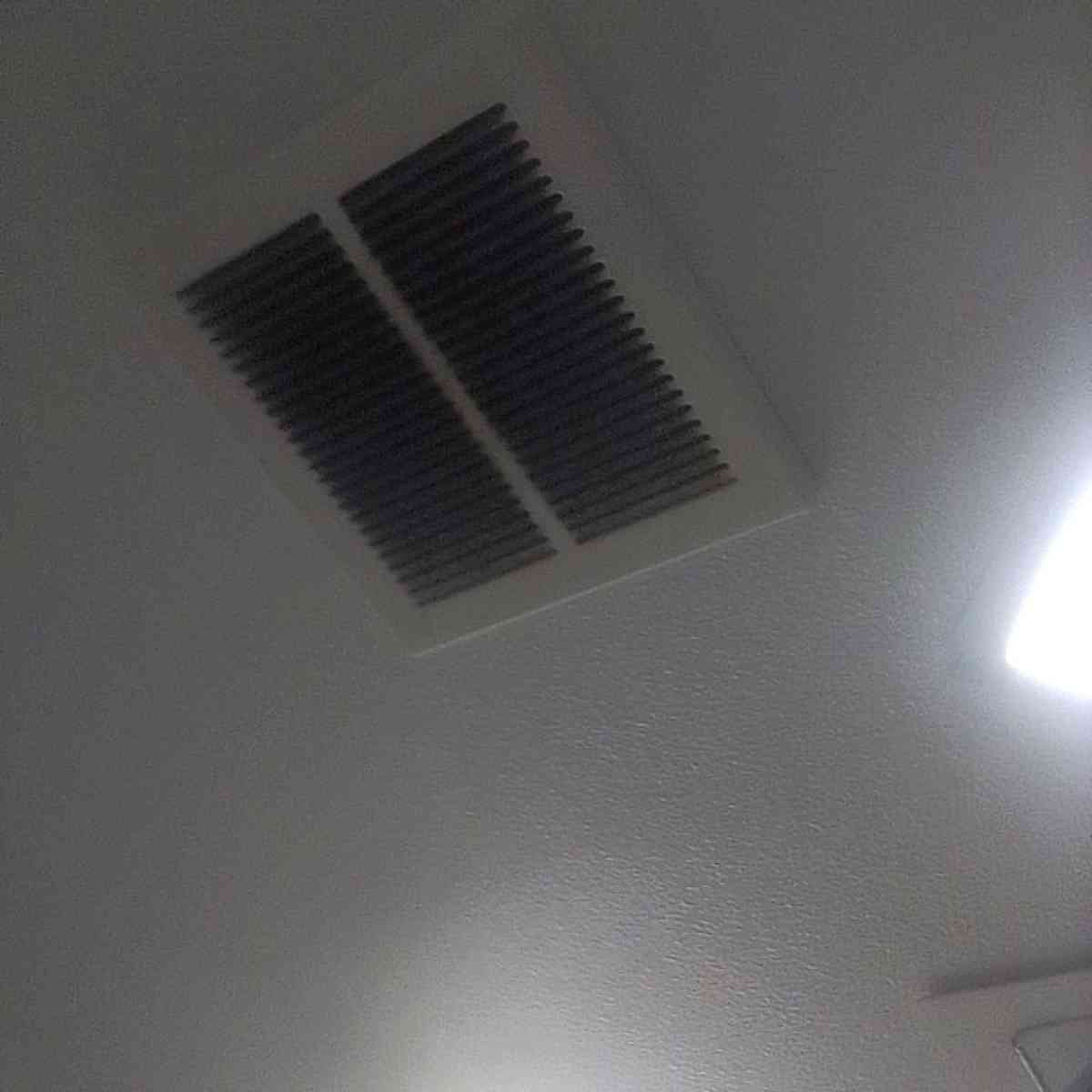 my boyfriend apartment - Los Angeles, California - FleaMarketBay