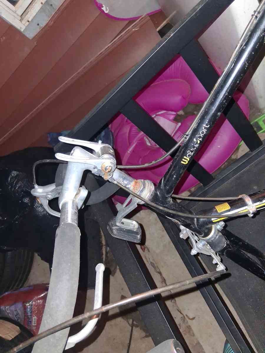 schwinn 86 world tour bycycle - Laurens, South Carolina - FleaMarketBay