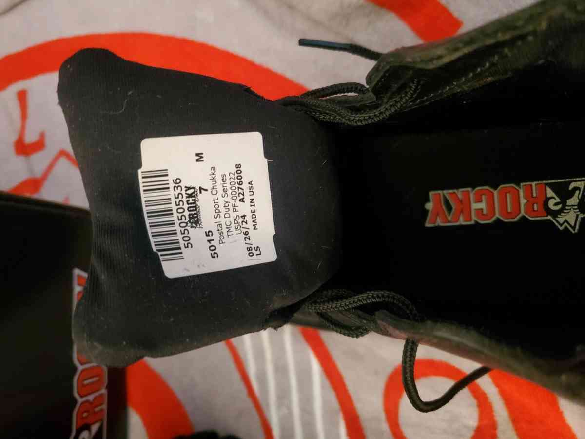 Rocky Boots Mens 7M or Womens 9M - Pickerington, Ohio - FleaMarketBay