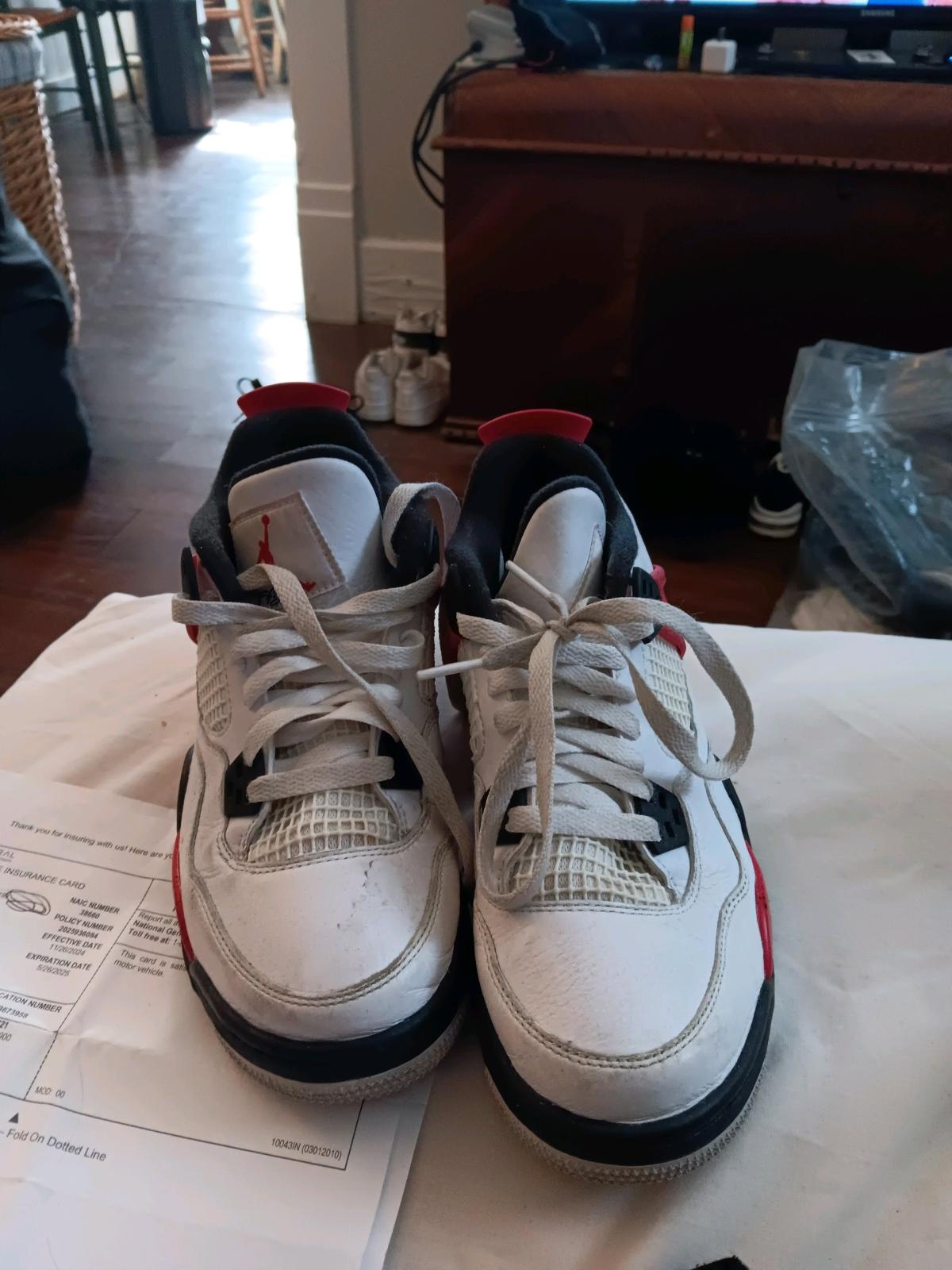 Air Jordan 4 Retro - Kokomo, Indiana - FleaMarketBay