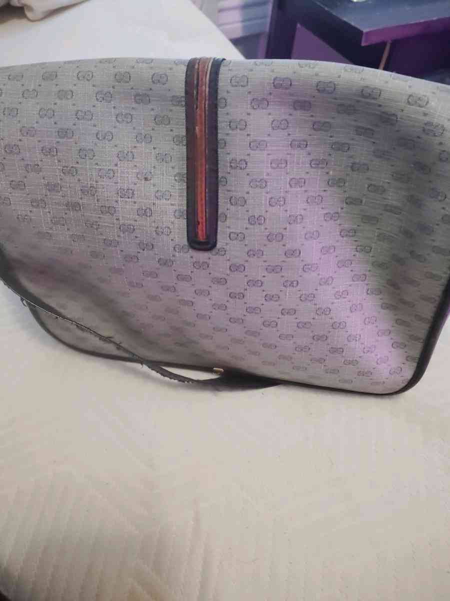Gucci bag - Omaha, Nebraska - FleaMarketBay