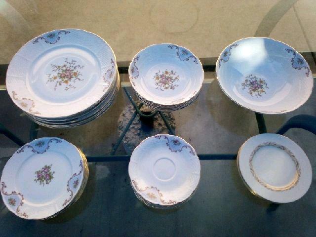 Baum bros  dish set - Spring Valley, California - FleaMarketBay