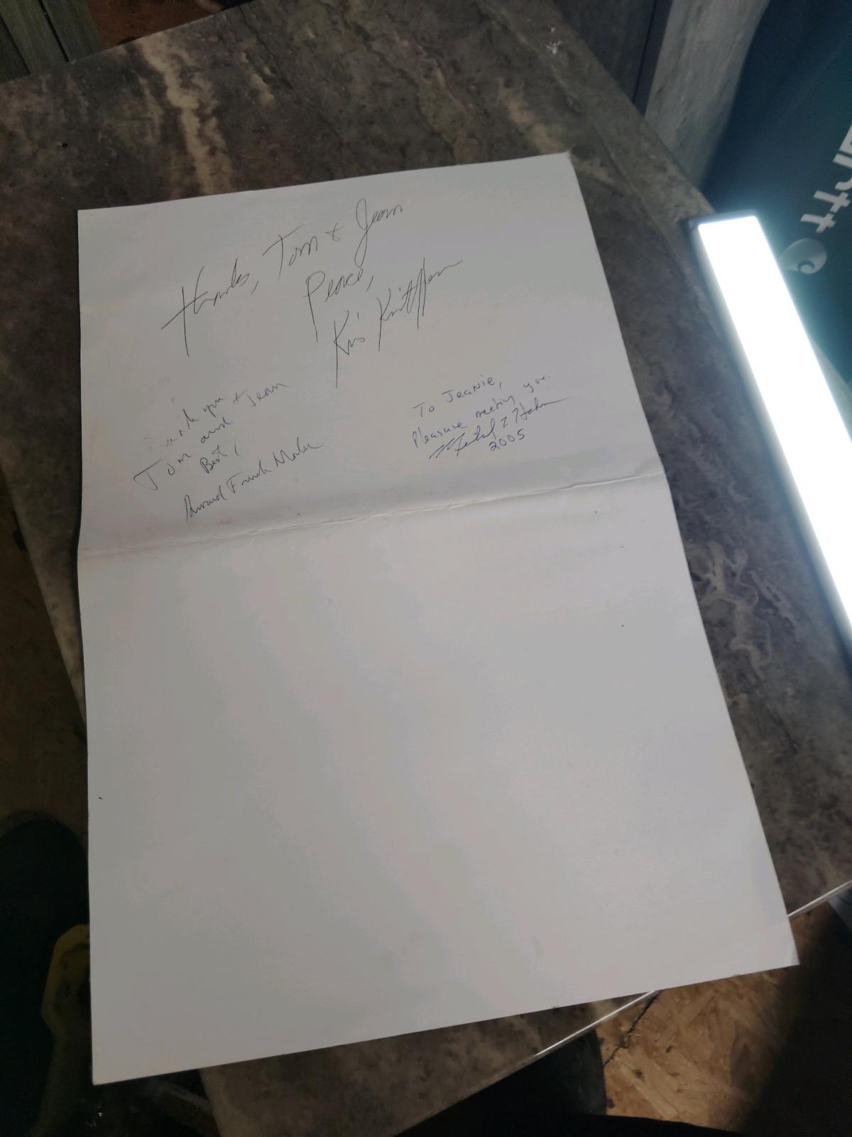 autographed memorabilia country western singers - Alicia, Arkansas - FleaMarketBay