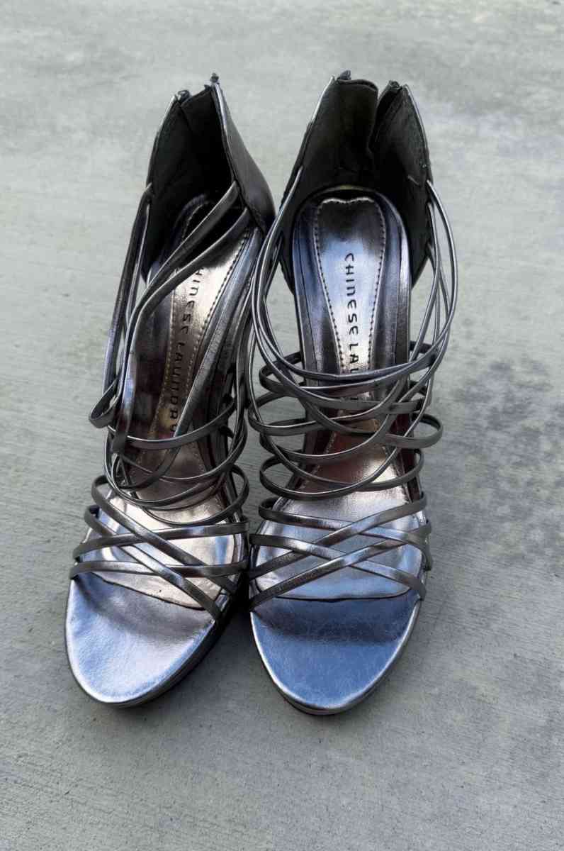 Chinese Laundry Metallic Strappy Stiletto Heels  Back Zip  W - Los Angeles, California