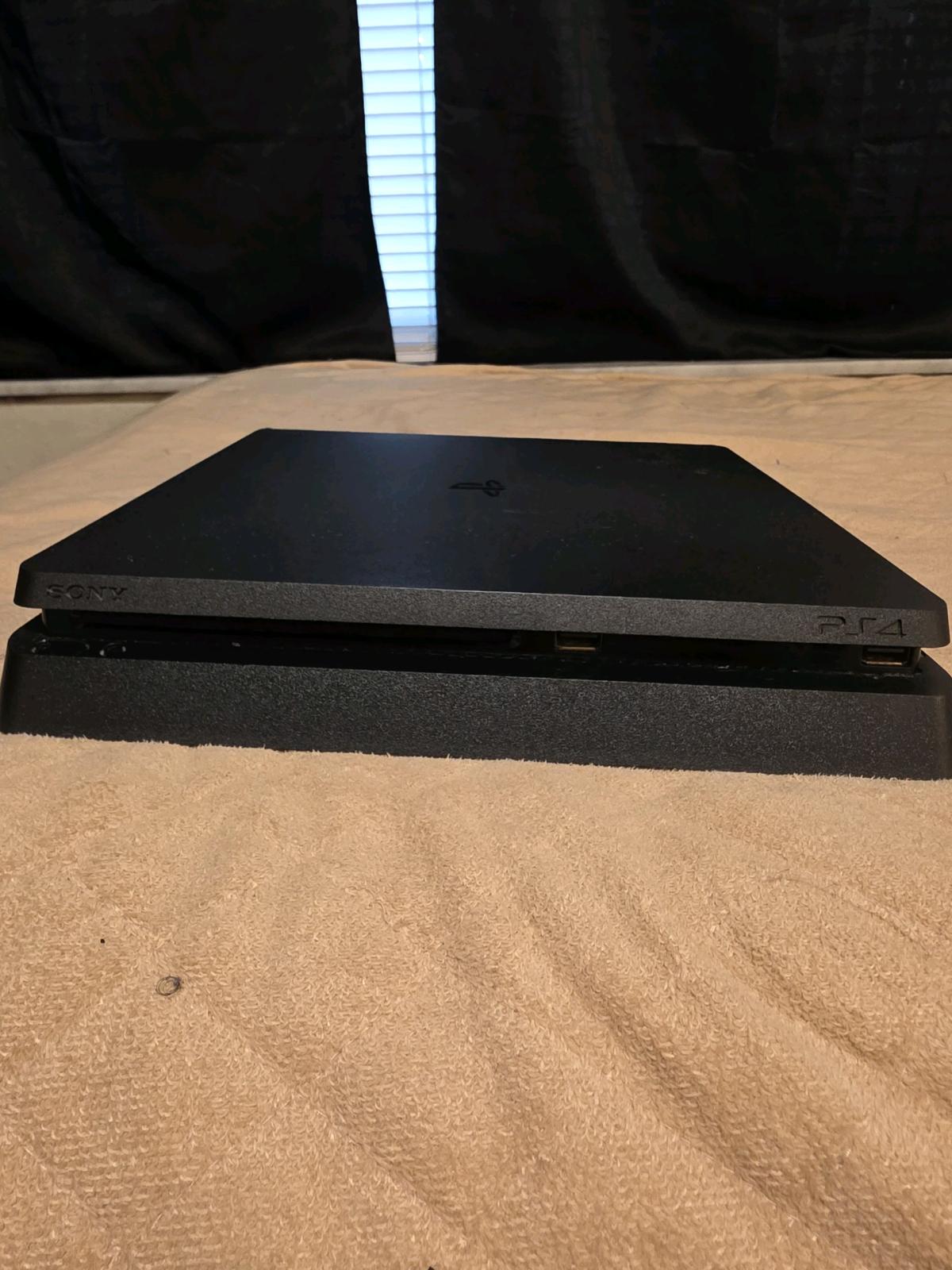 Ps4 Slim 1tb With Games Pickup Only Read Description - Tampa, Florida - FleaMarketBay