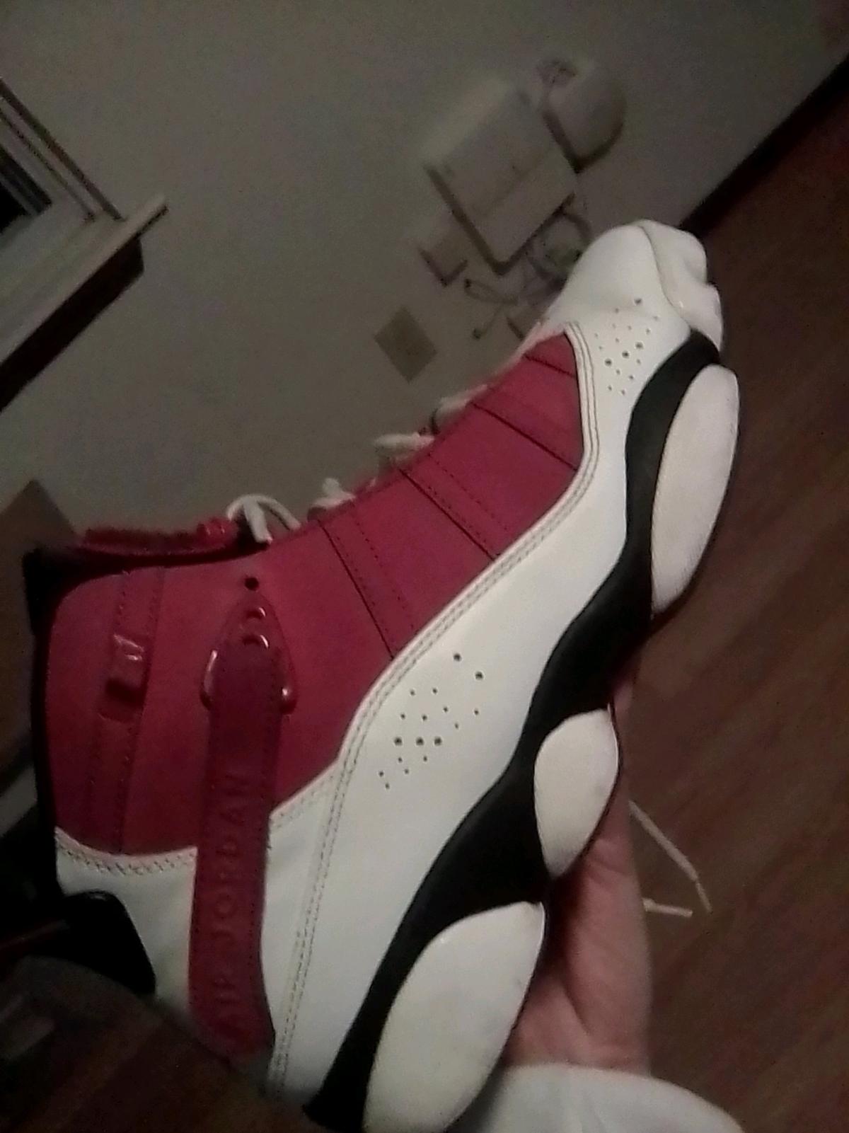 Jordans - Springfield, Ohio - FleaMarketBay