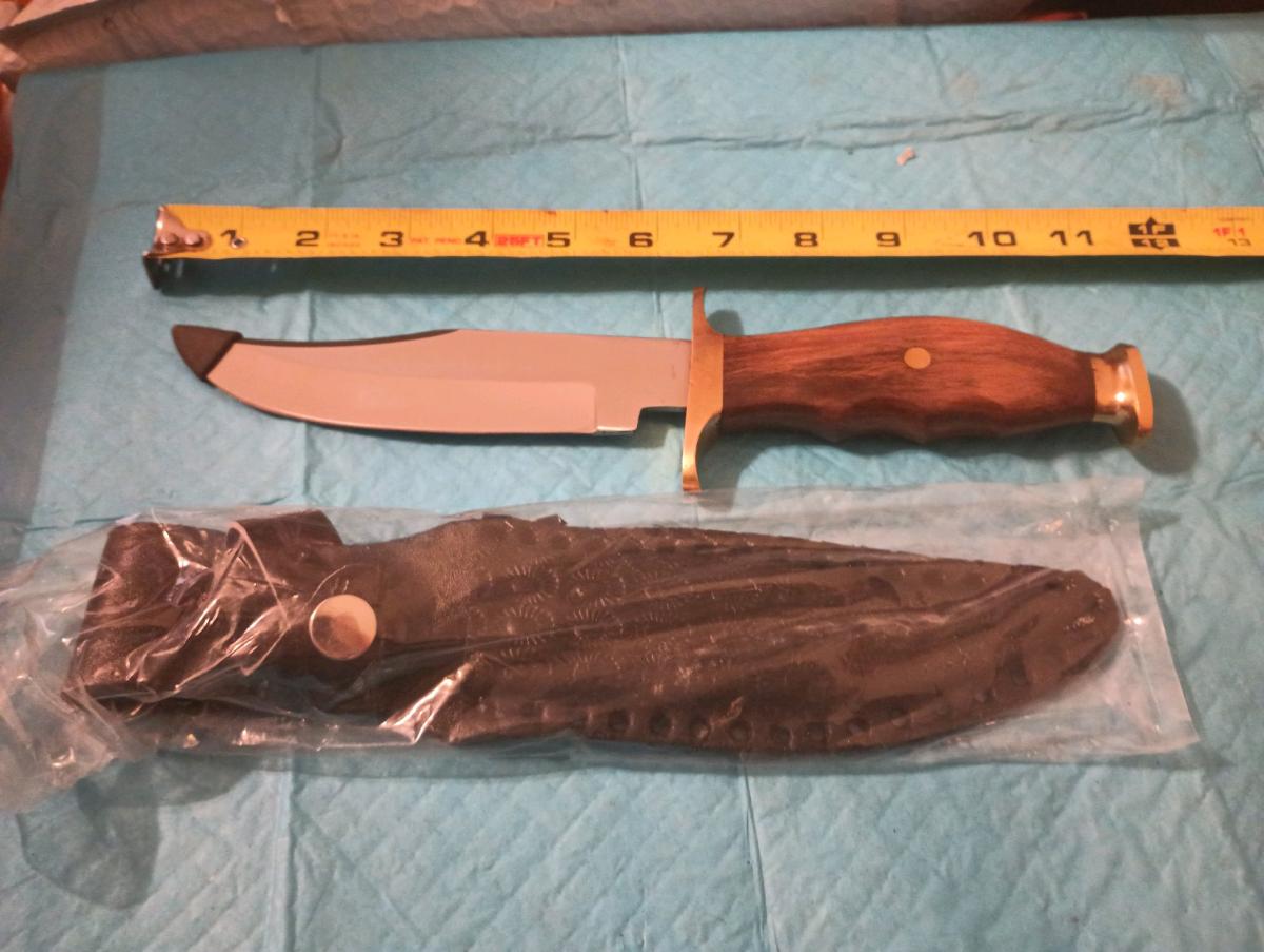 12in Bowie hunting knife with leather sheath - Staunton, Virginia - FleaMarketBay