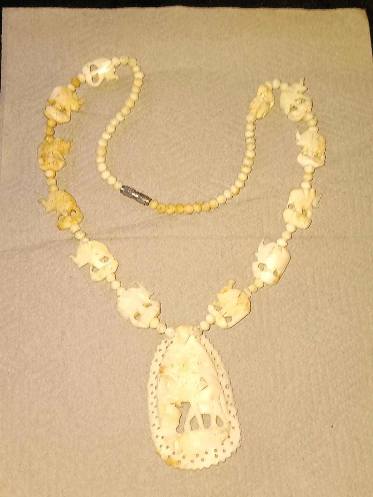 Vintage necklace - Hayward, California