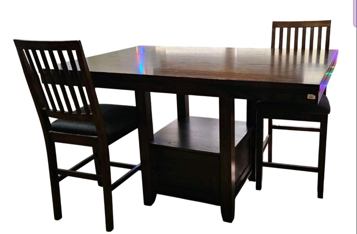 Dinner Table - Dallas, Texas