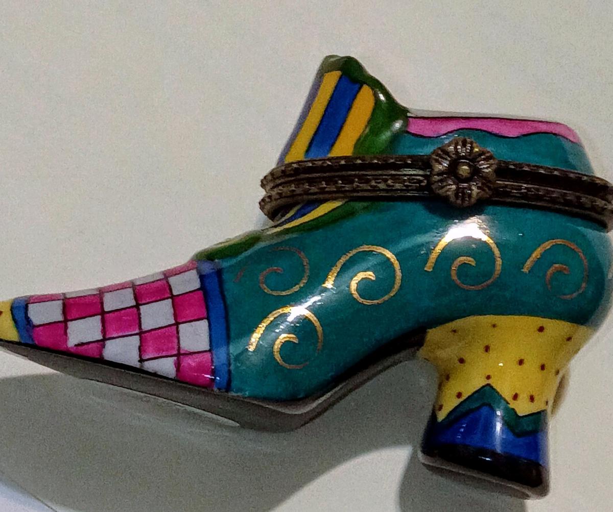 cbx mini shoe trinket box - Elberton, Georgia - FleaMarketBay